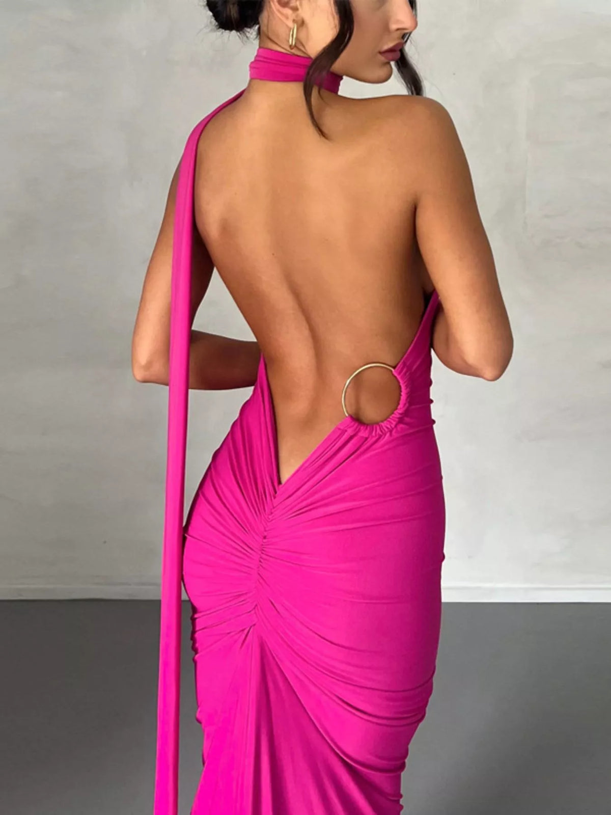 Backless One-Shoulder Ruched Bodycon Maxi Dress - WYNFLARE