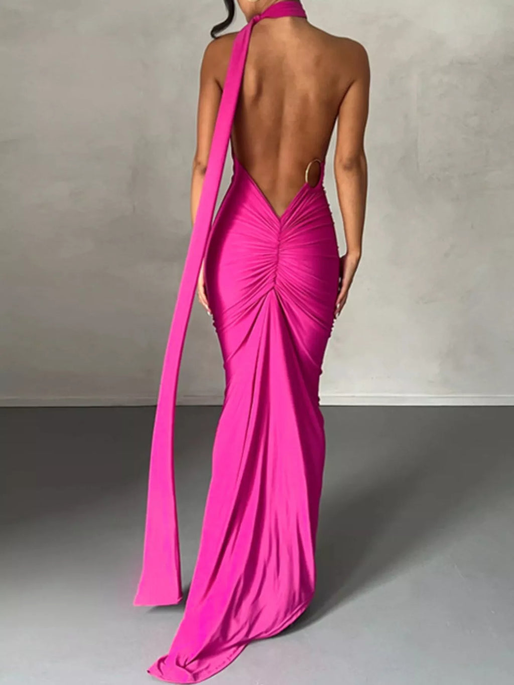 Backless One-Shoulder Ruched Bodycon Maxi Dress - WYNFLARE
