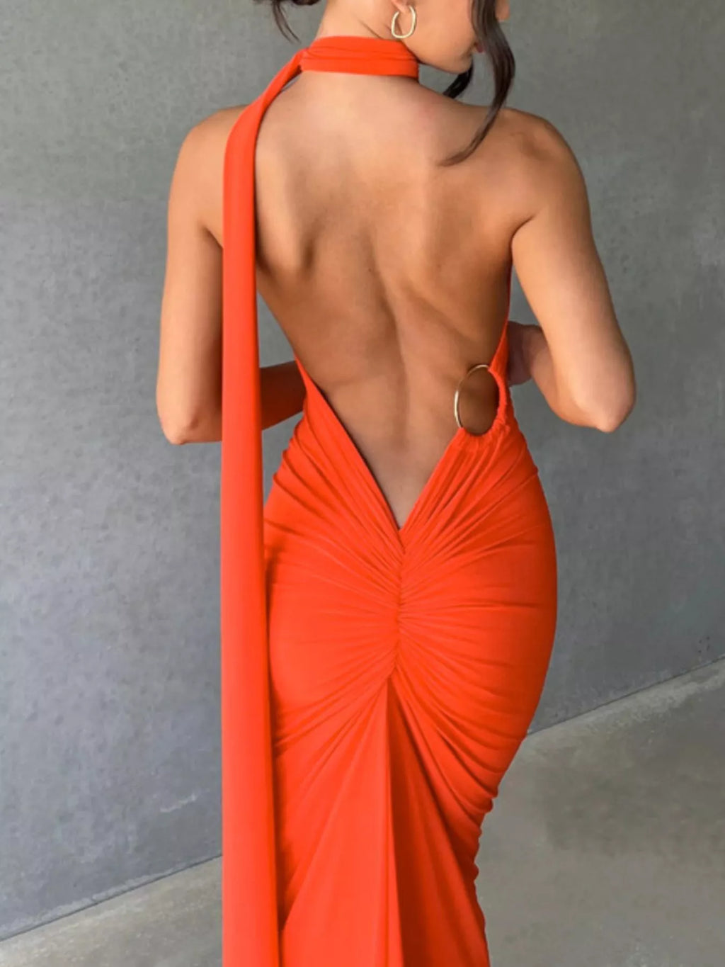 Backless One-Shoulder Ruched Bodycon Maxi Dress - WYNFLARE