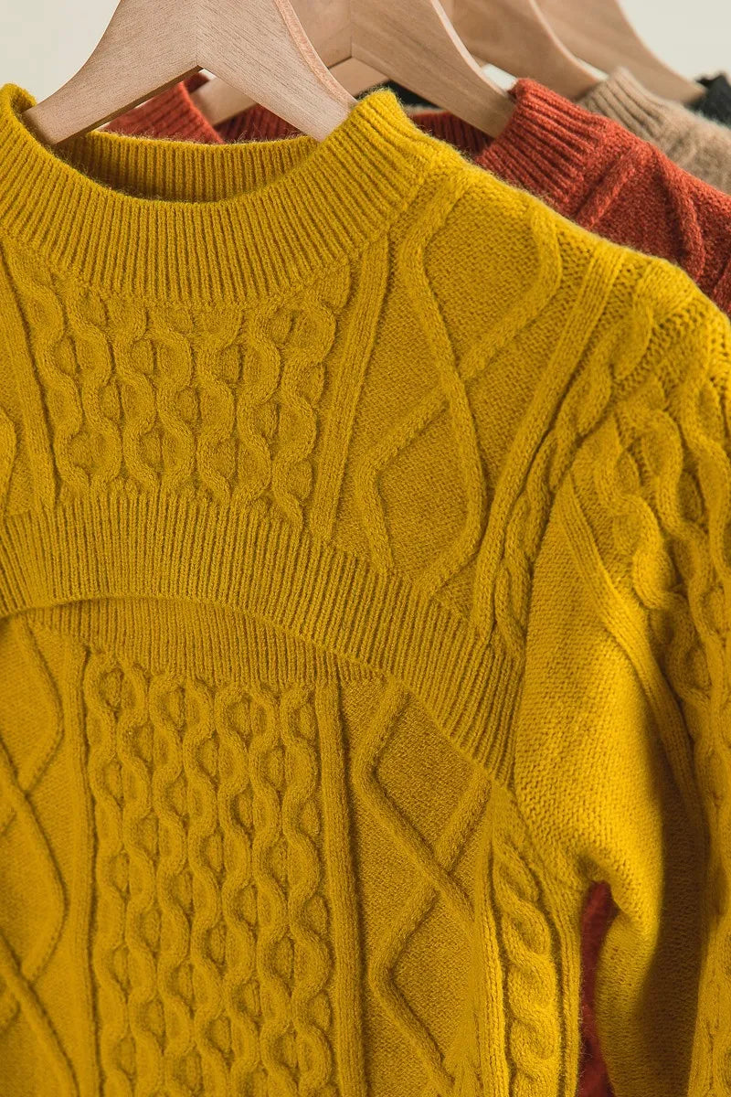 BiBi Cable-Knit Sweater with Cut Out Chest Detail - WYNFLARE