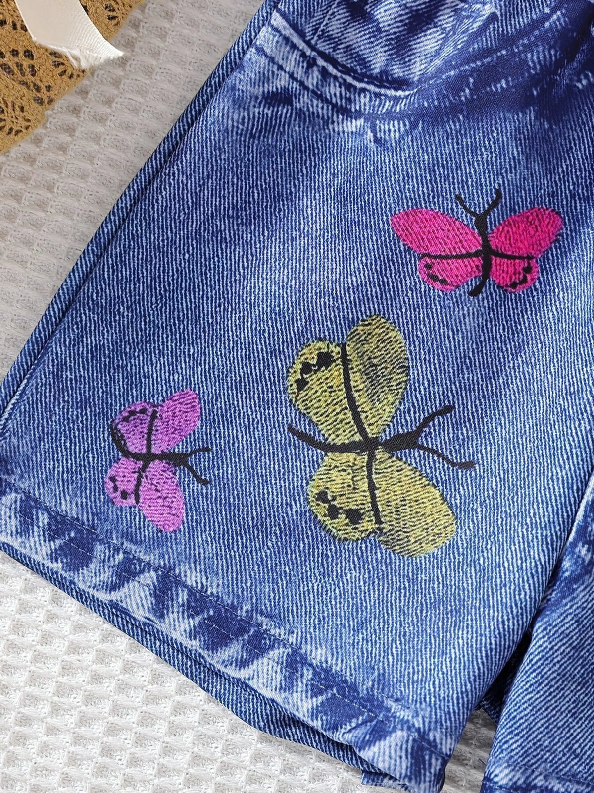 Children's Butterfly Graphic Tee and Shorts Set - WYNFLARE
