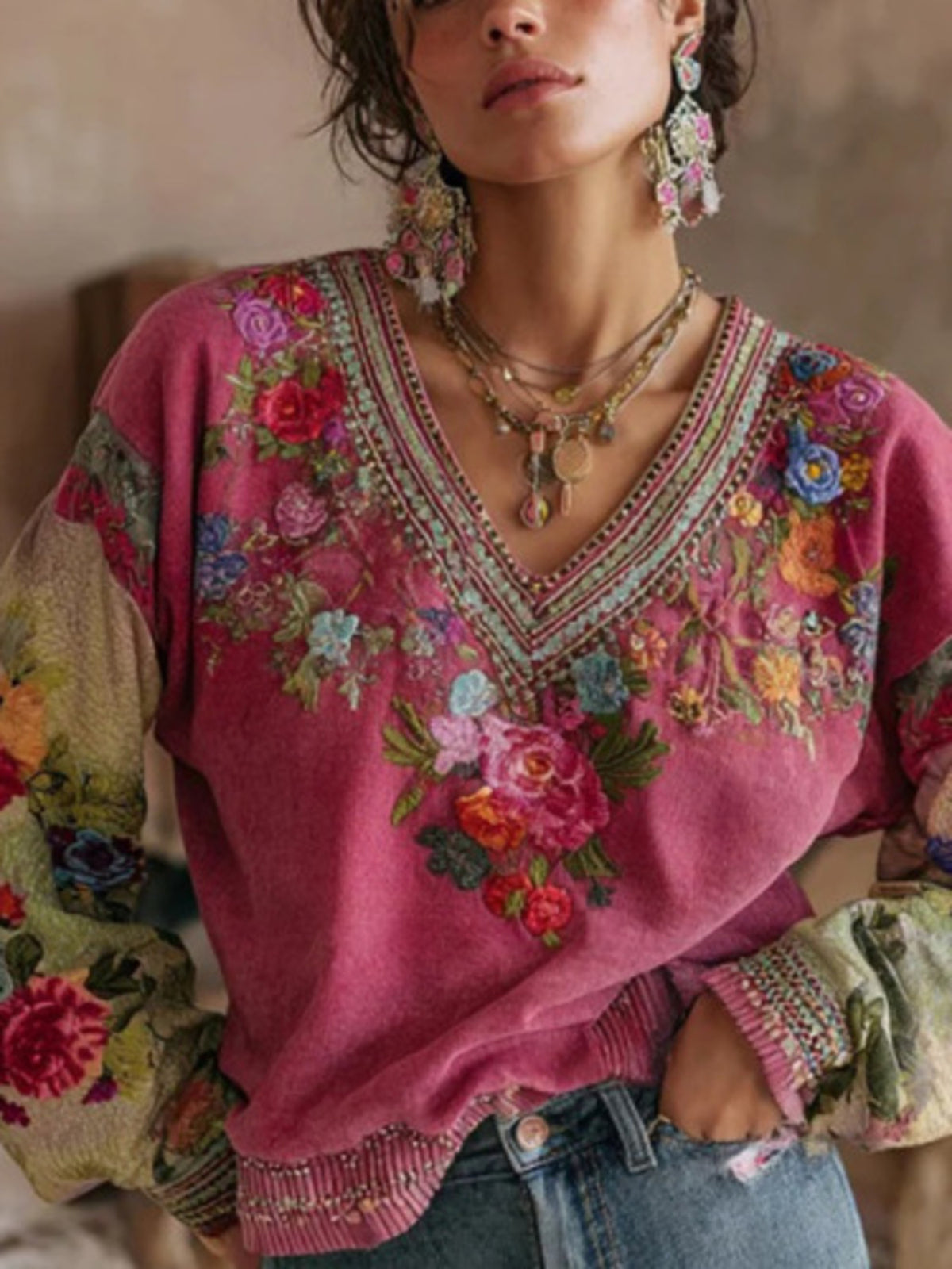 Full Size Floral V-Neck Blouse Plus Size - WYNFLARE