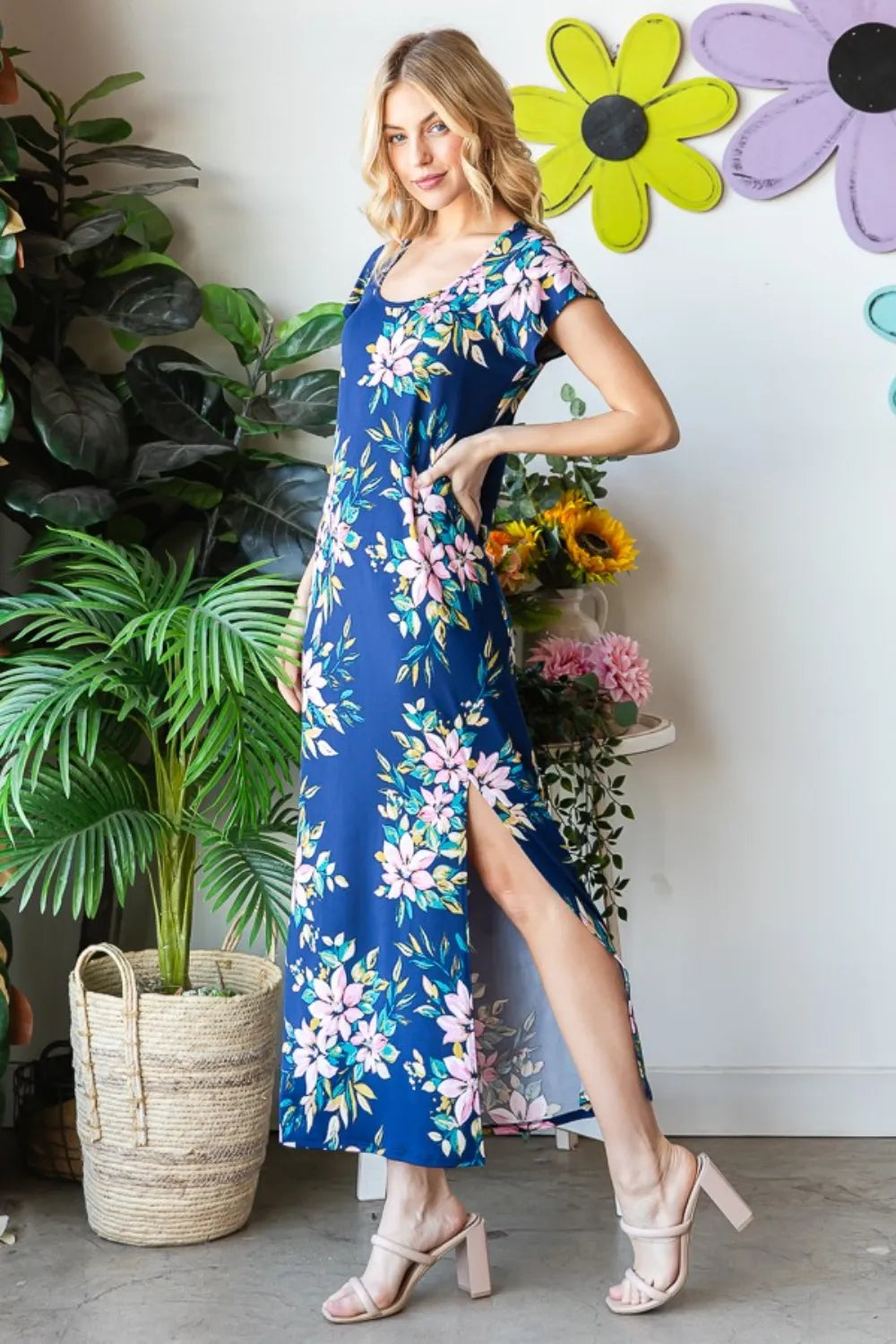 Heimish Full Size Floral Short Sleeve Slit Dress - WYNFLARE