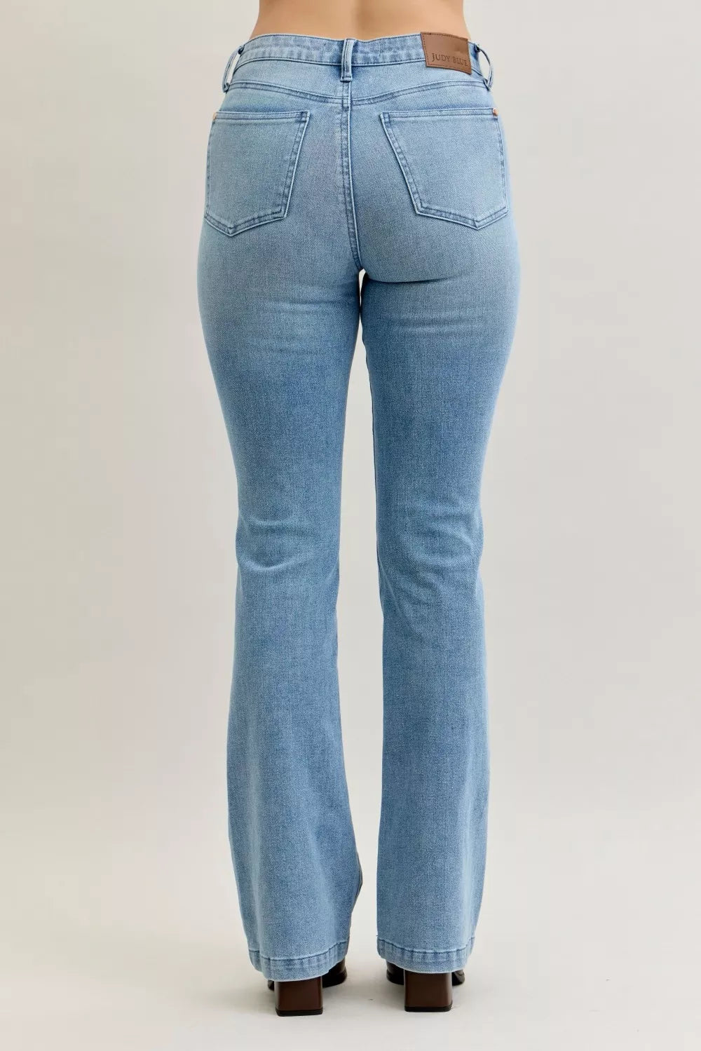 Judy Blue Full Size Mid Rise Bootcut Jeans with Contrast Wash & Front Patch Pockets Plus Size - WYNFLARE