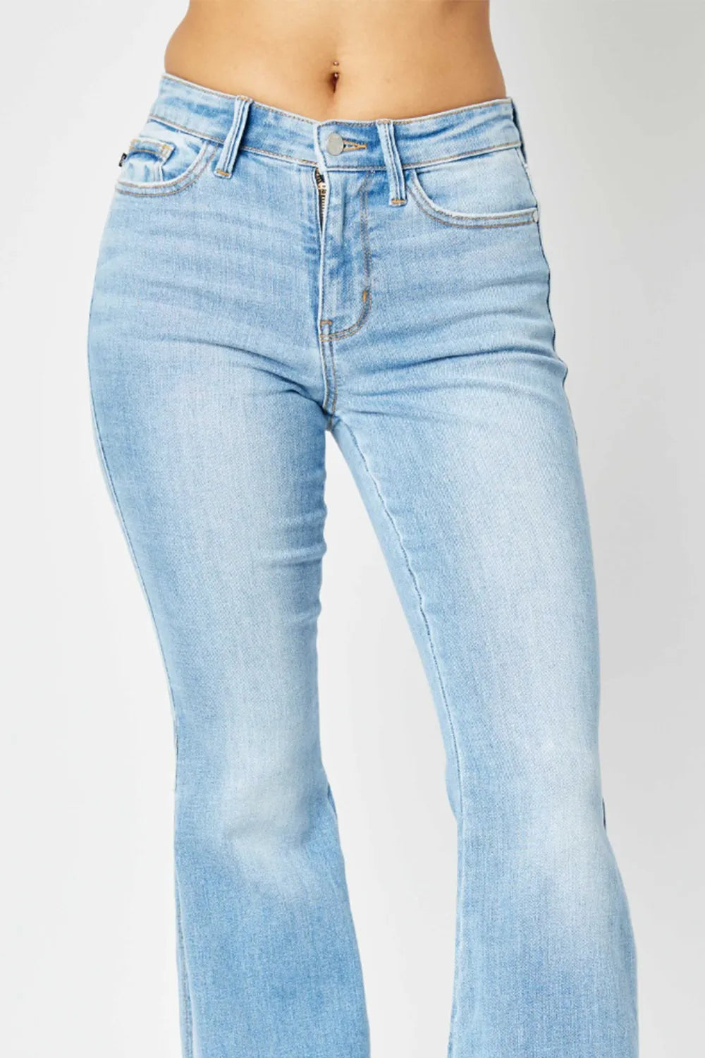 Judy Blue Full Size Mid Rise Raw Hem Slit Flare Jeans - WYNFLARE
