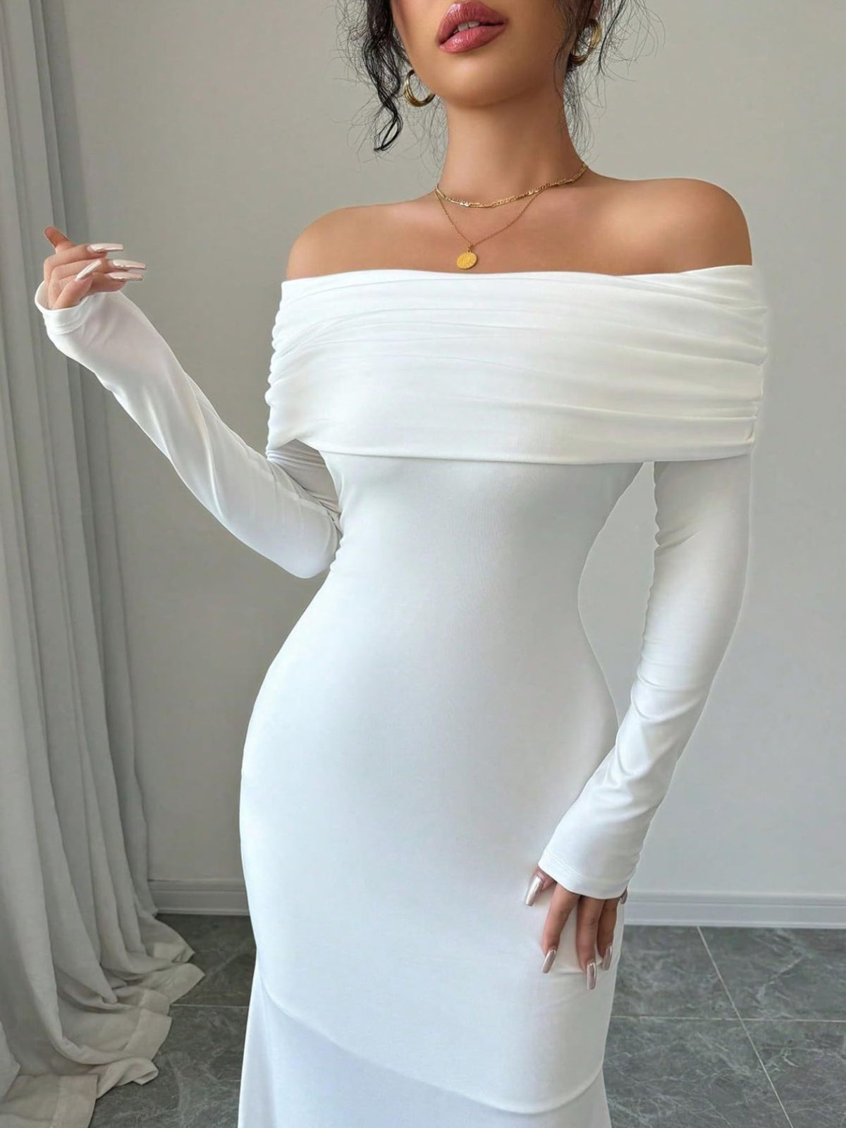 Off-Shoulder Ruched Bodycon Maxi Dress - WYNFLARE