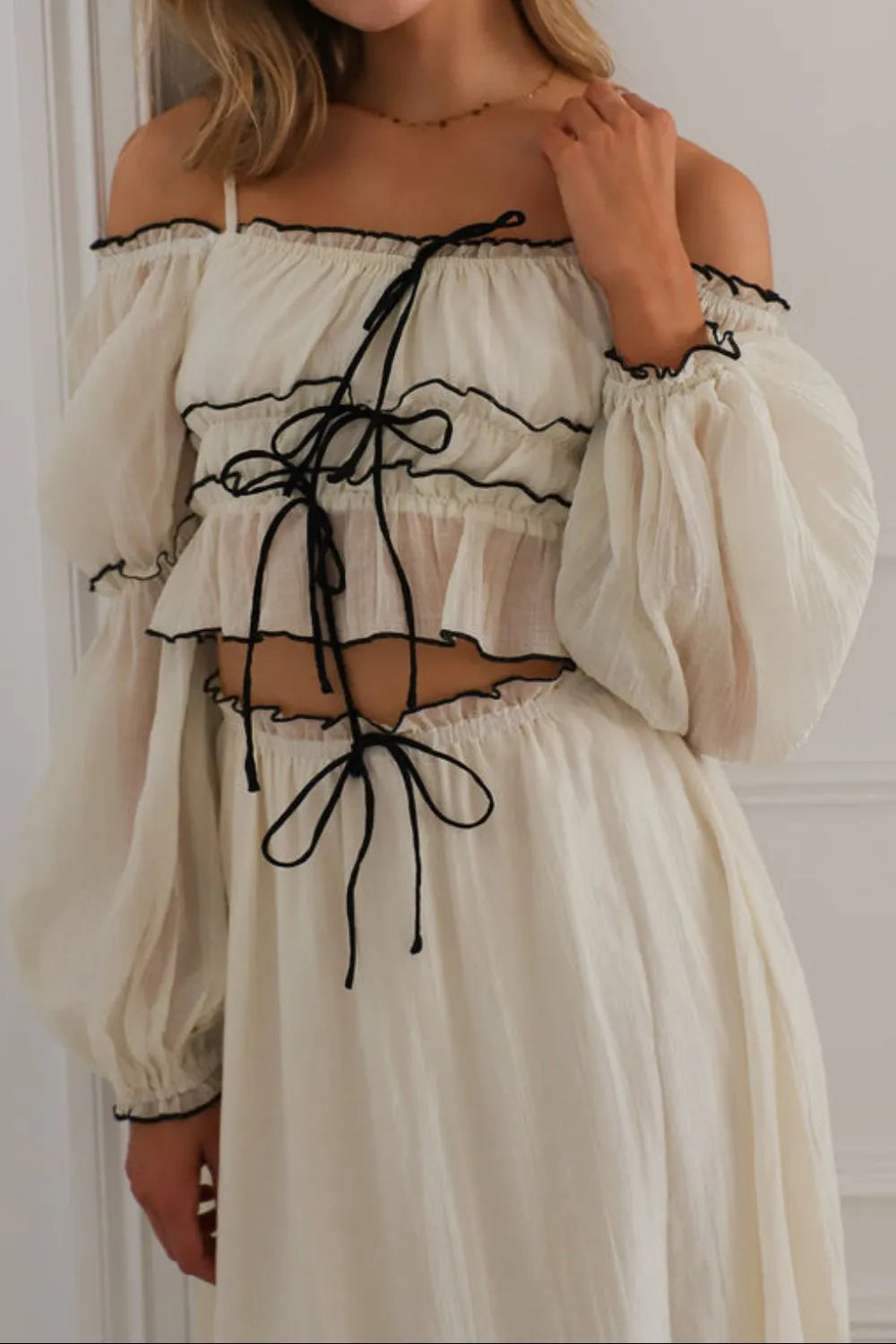 Off-Shoulder Top and Skirt Set - WYNFLARE