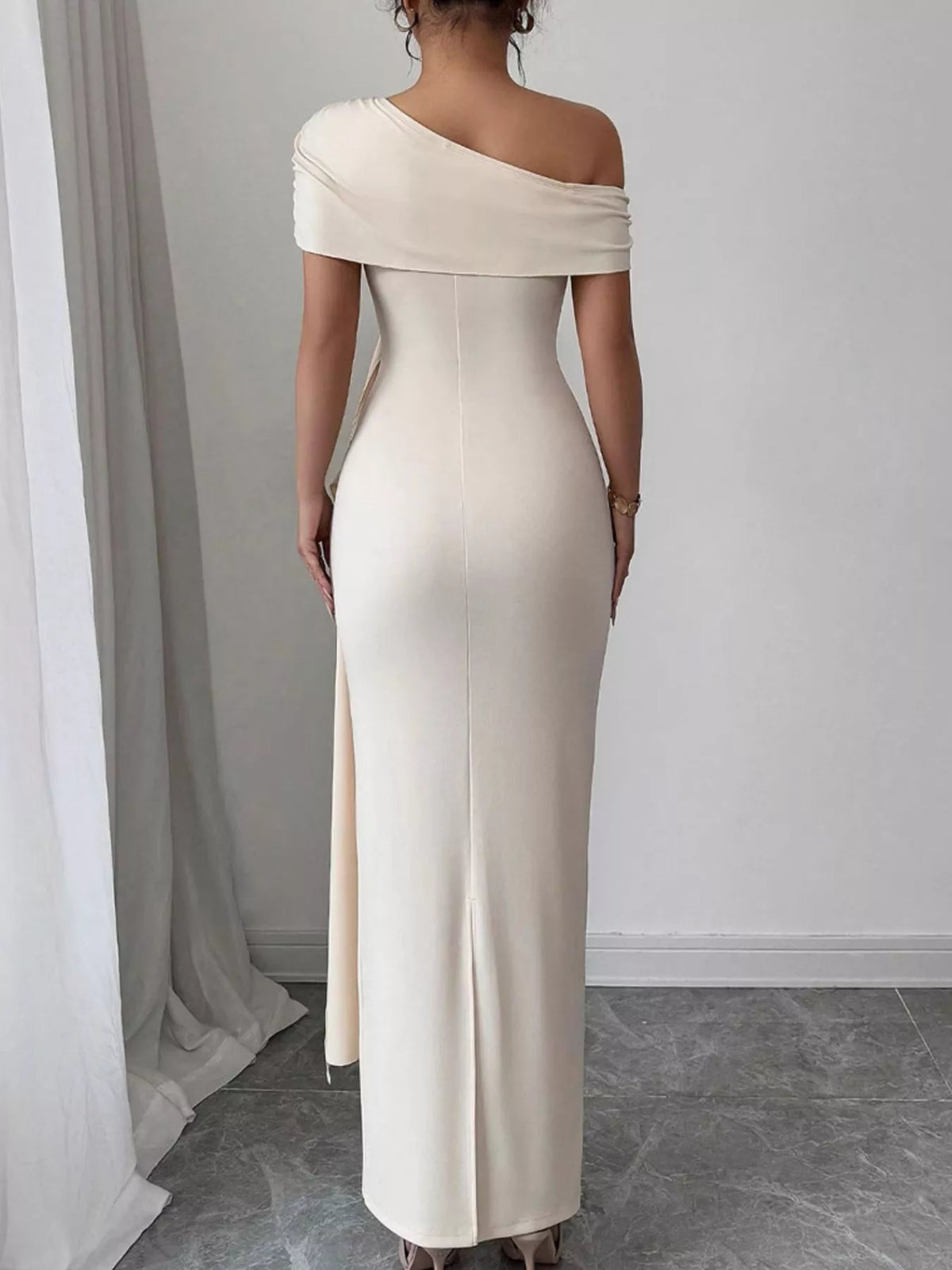 One-Shoulder Ruched Maxi Dress - WYNFLARE