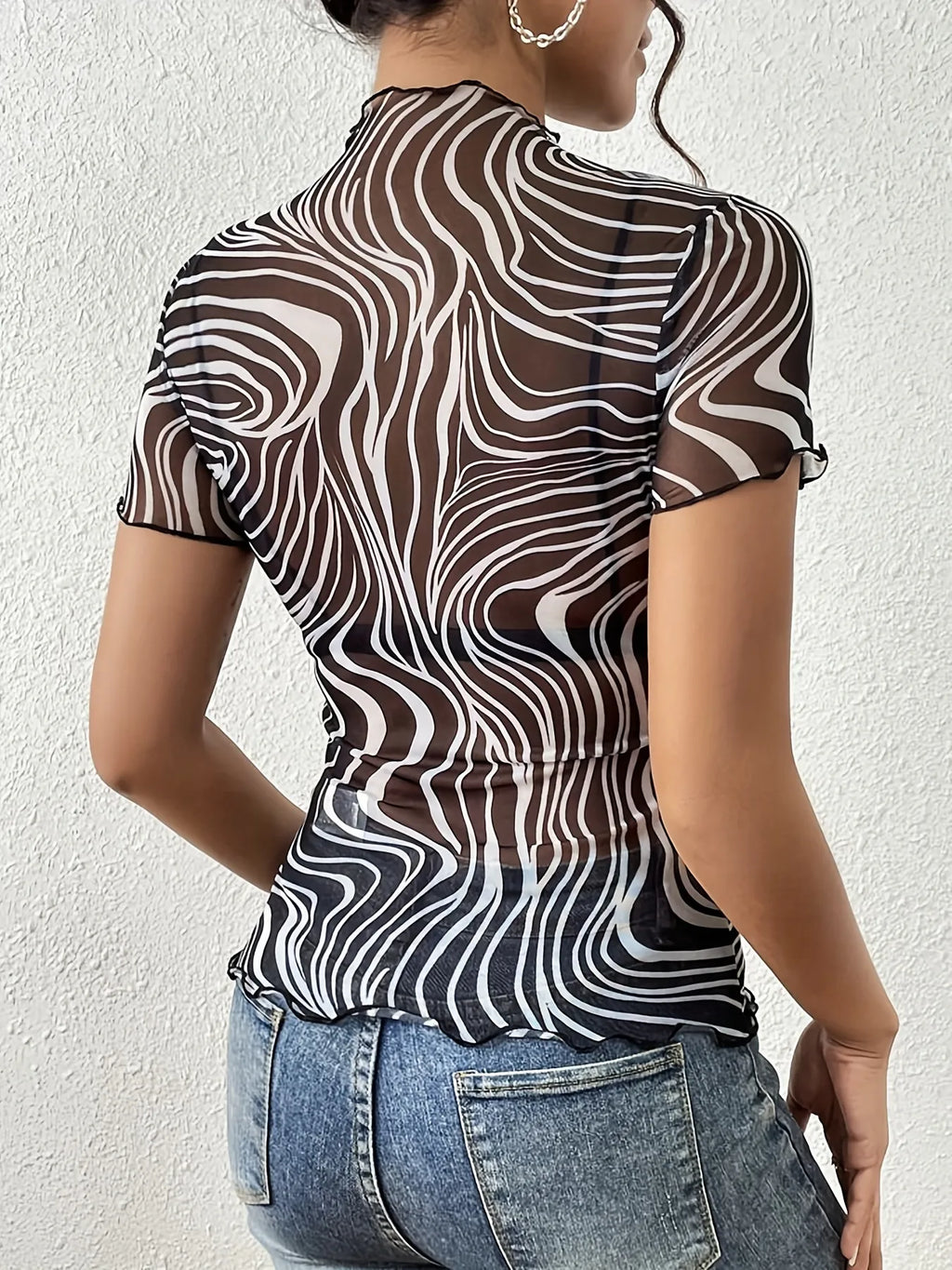 Psychedelic Wave Print Mock Neck T-Shirt - WYNFLARE