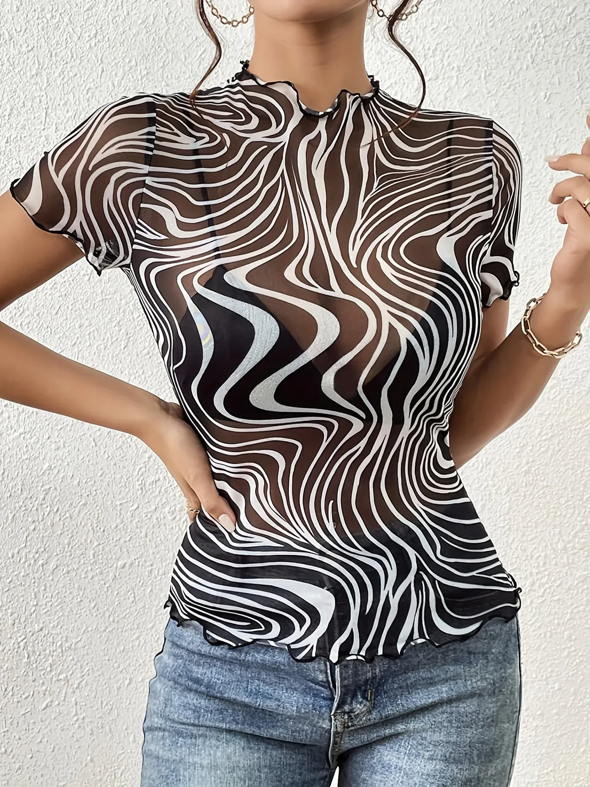 Psychedelic Wave Print Mock Neck T-Shirt - WYNFLARE