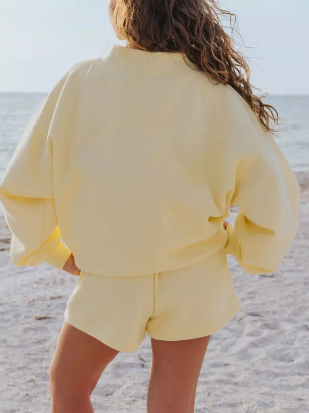 Relaxed Fit Round Neck Sweatshirt and Shorts Set - WYNFLARE