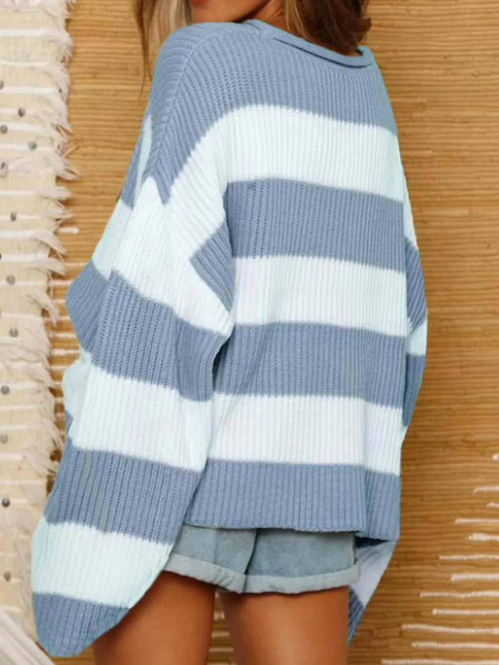 Round Neck Long Sleeve Sweater - WYNFLARE