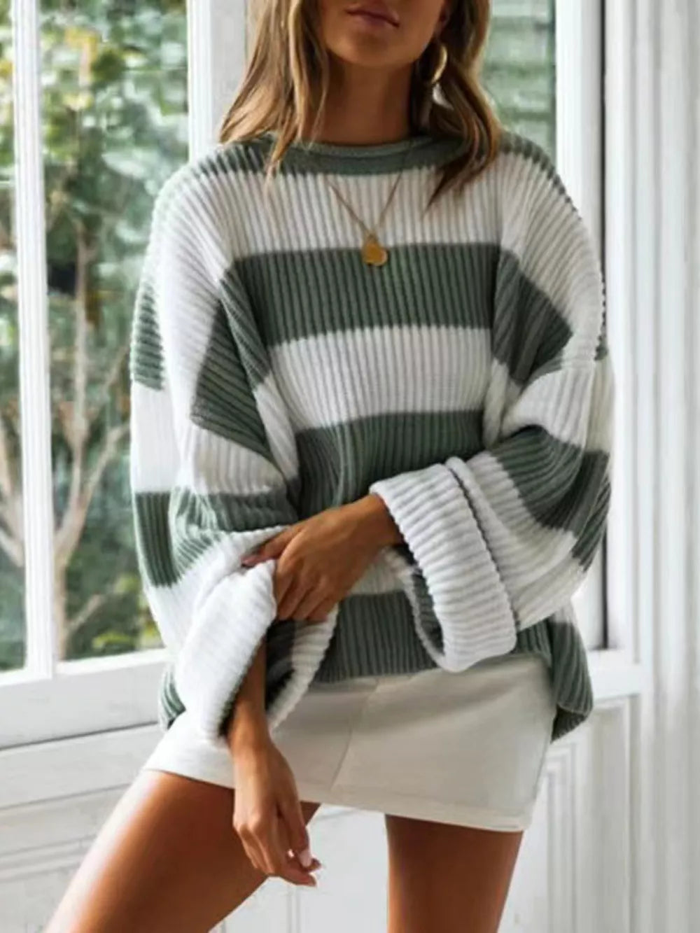 Round Neck Long Sleeve Sweater - WYNFLARE