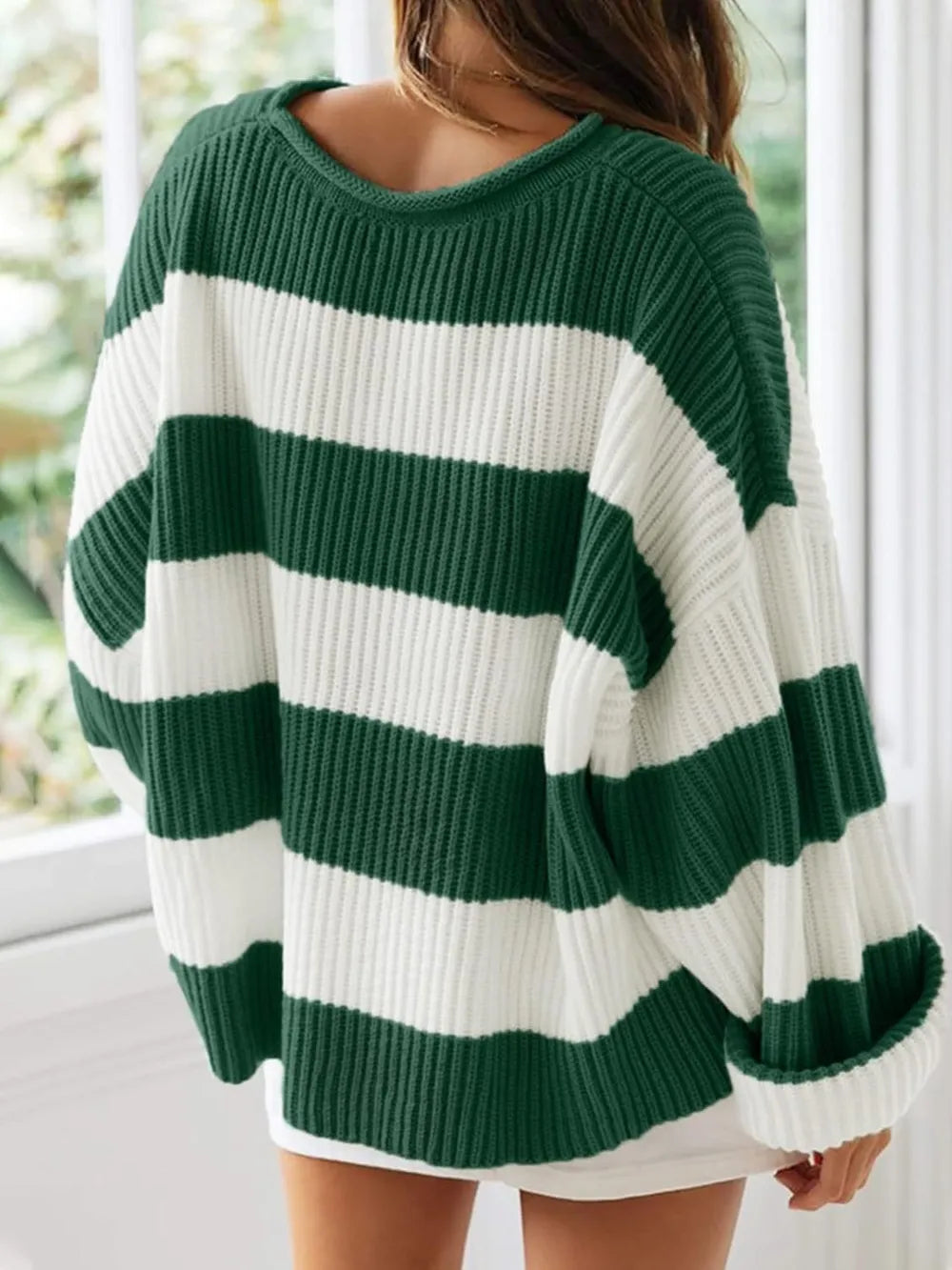 Round Neck Long Sleeve Sweater - WYNFLARE