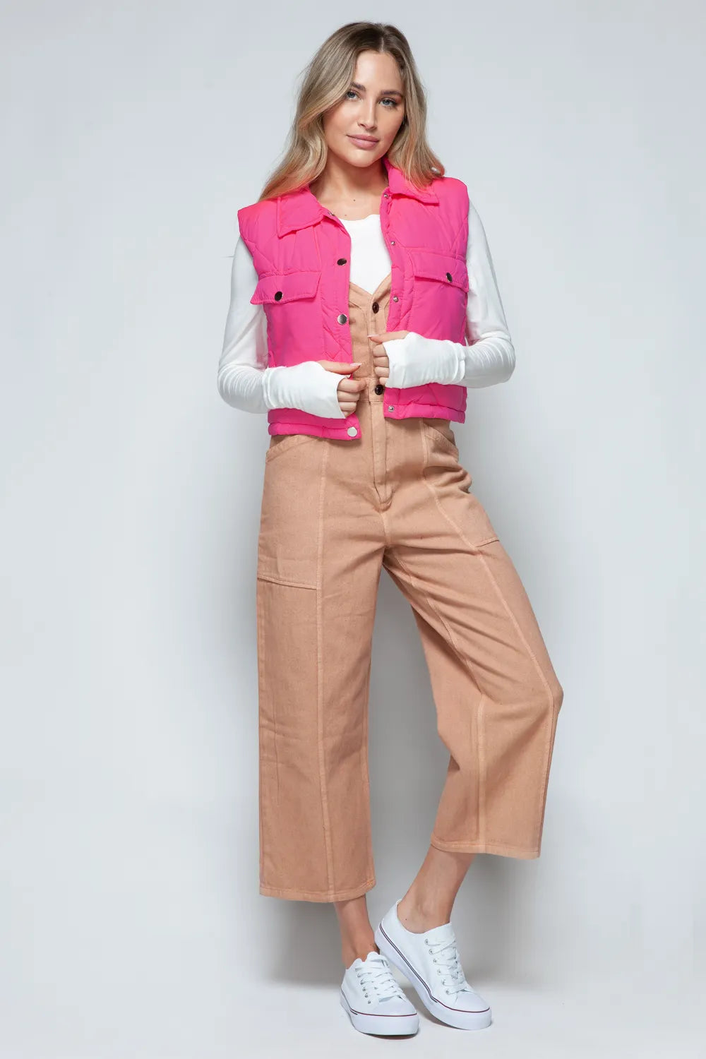 Snobbish Snap Down Quilted Crop Vest - WYNFLARE