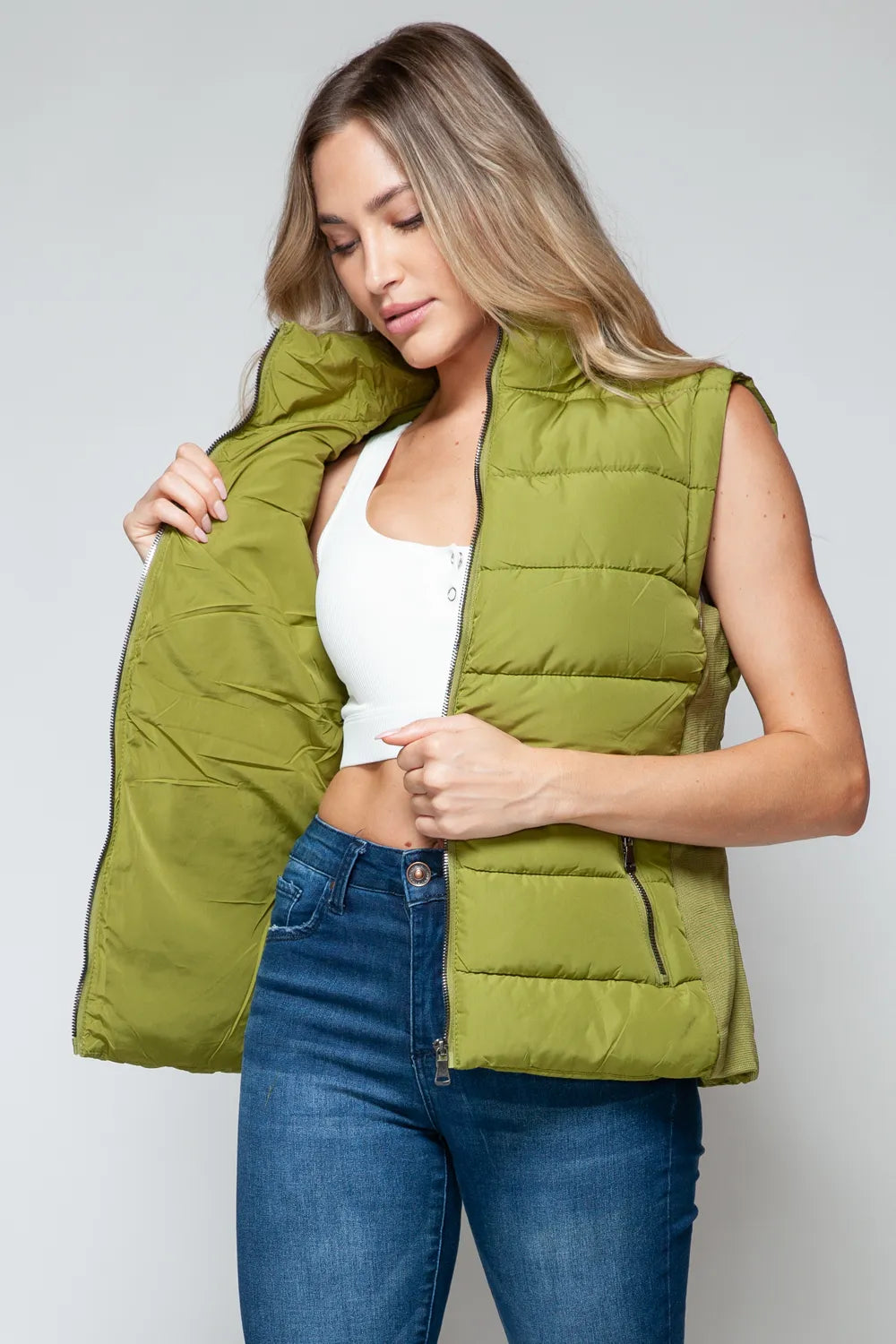 Snobbish Zip Up Turtleneck Vest with Pockets - WYNFLARE