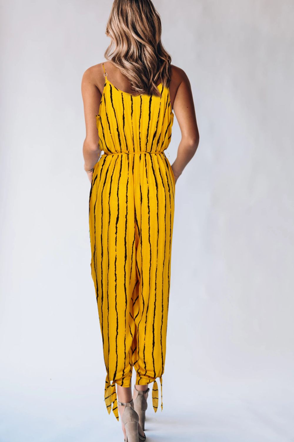 Striped Contrast Tie Ankle Spaghetti Strap Jumpsuit - WYNFLARE