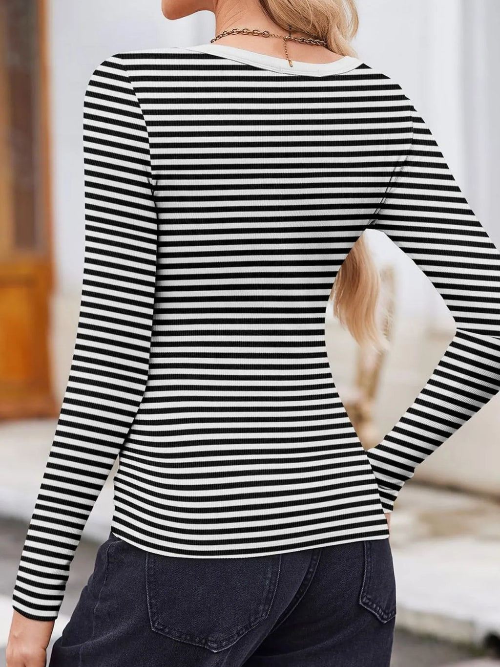 Striped Long Sleeve Scoop Neck T-Shirt - WYNFLARE