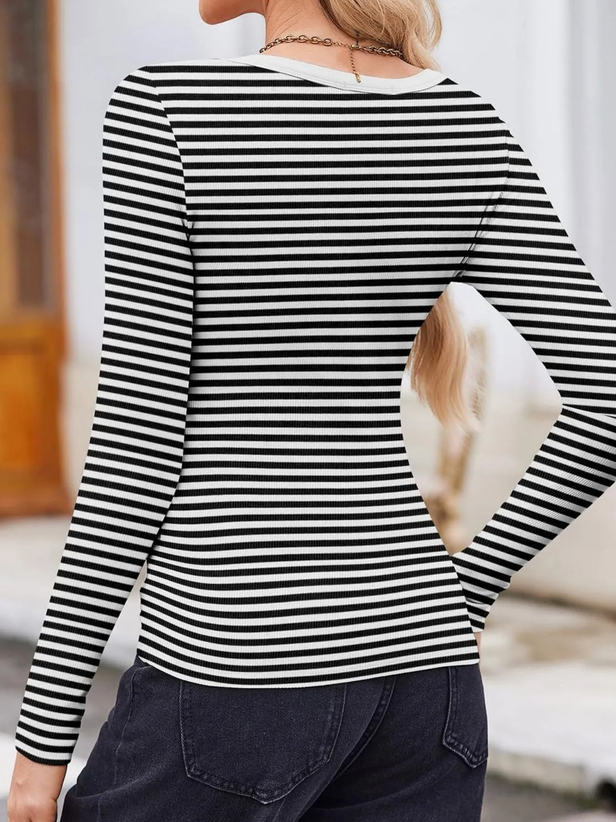 Striped Long Sleeve Scoop Neck T-Shirt - WYNFLARE