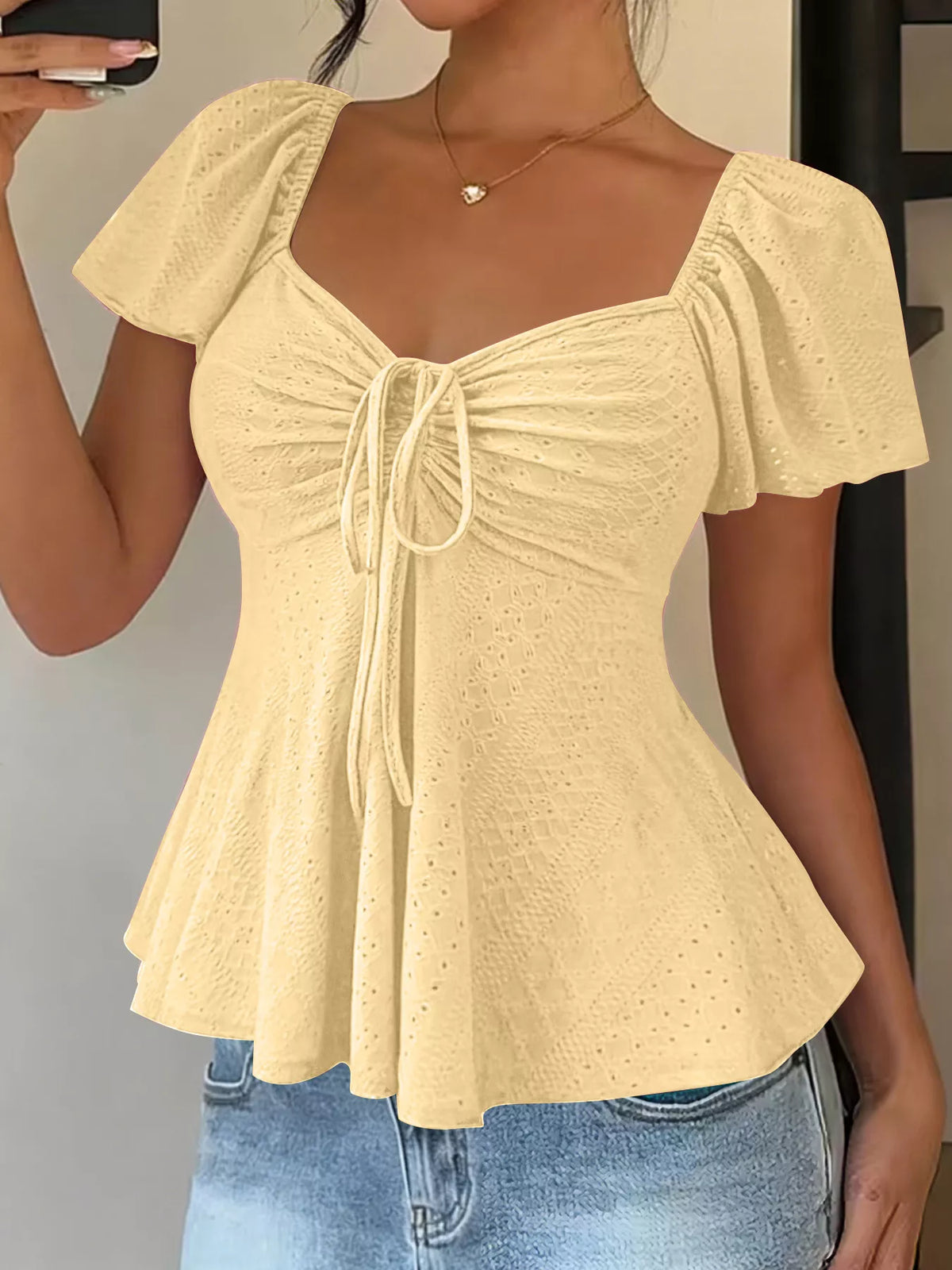Sweetheart Neck Flutter Sleeve Top - WYNFLARE